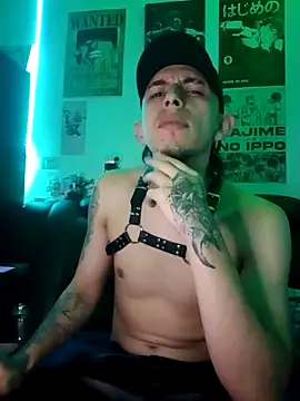 Chris  Jones online show from April 21, 2:51 am