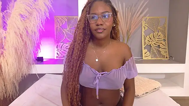 RachelStonne online show from December 22, 12:57 pm