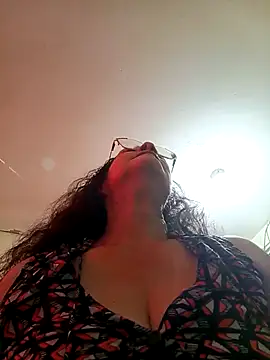 Snapshot of katrina_perez chatting on March 21, 2:51 pm katrina perez online show from March 21, 2:51 pm