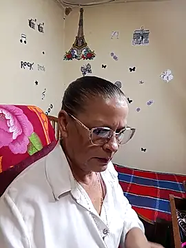 Snapshot of katrina_perez chatting on October 8, 9:56 pm katrina perez online show from October 8, 9:56 pm