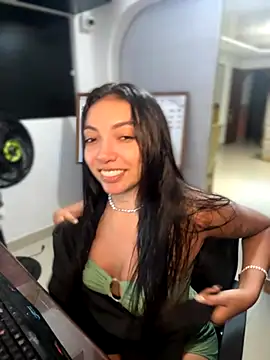 ImAshley1 online show from September 16, 12:00 am