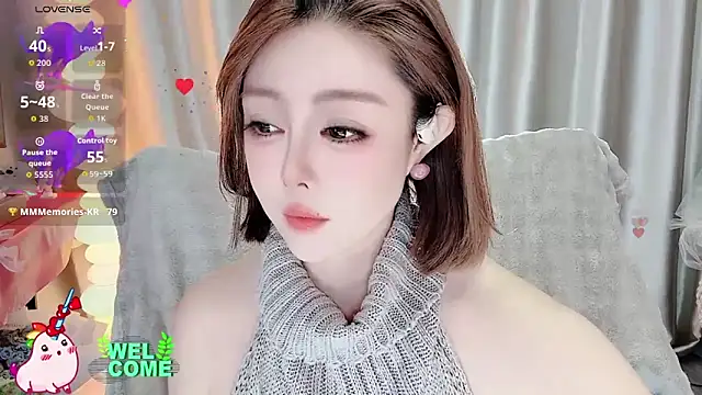 Snapshot of Meng-MM chatting on November 7, 2:06 pm Meng-MM online show from November 7, 2:06 pm