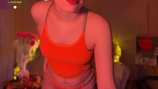 Snapshot of TheMargieDorene chatting on October 2, 9:44 pm TheMargieDorene online show from October 2, 9:44 pm