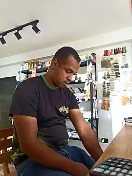 Snapshot of elnegro707070 chatting on October 9, 11:30 am elnegro707070 online show from October 9, 11:30 am