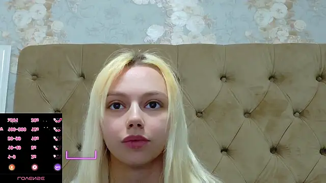 AlessiaCroft online show from February 6, 4:50 am