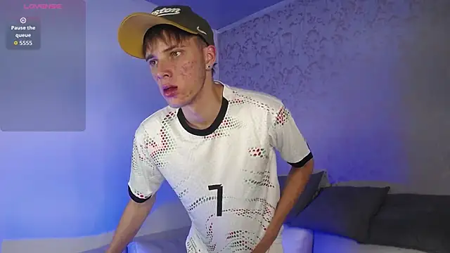 Robbin Blaze online show from September 17, 8:43 pm