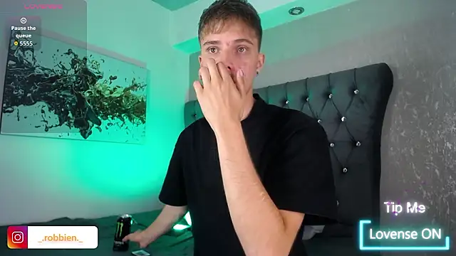 Robbin Blaze online show from March 22, 5:22 am