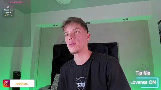 Robbin Blaze online show from March 28, 4:56 am