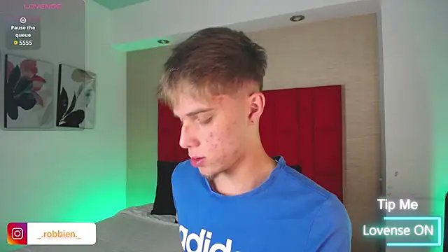 Robbin Blaze online show from March 30, 5:08 am