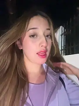 Baby  Otaku online show from February 14, 12:07 am