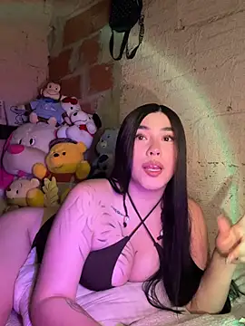 Snapshot of Hell_luna chatting on June 12, 5:06 am Hell luna online show from June 12, 5:06 am