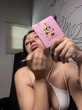 Mia  Gray online show from April 22, 5:14 pm