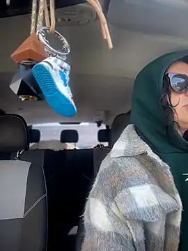 MeekyRich online show from April 22, 3:09 am