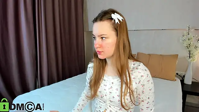 Candy Cansew online show from November 6, 1:06 am