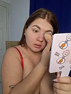 Snapshot of valentina-diiaz chatting on July 15, 9:47 am valentina-diiaz online show from July 15, 9:47 am