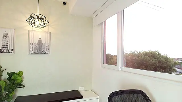 Snapshot of _Victoria_Collins chatting on September 17, 11:23 am Victoria Collins online show from September 17, 11:23 am