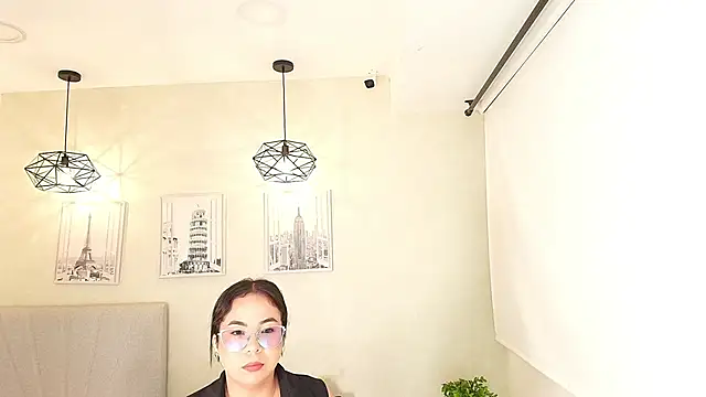 Snapshot of _Victoria_Collins chatting on November 19, 10:59 am Victoria Collins online show from November 19, 10:59 am