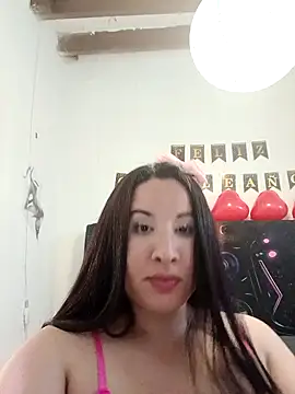 hotCOUPLEPETRA online show from March 18, 12:25 am