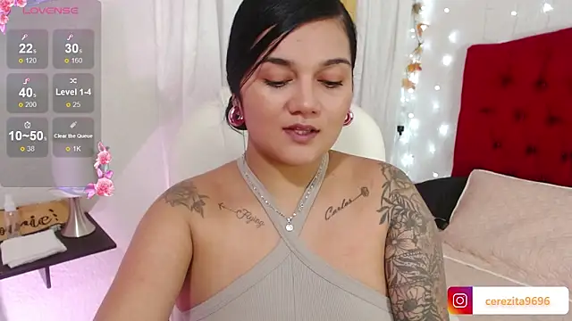 mia traveluxe online show from September 18, 2:02 am