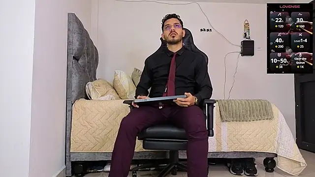 samuelcoopeer online show from March 18, 3:48 pm