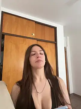 Snapshot of silvestflix chatting on May 21, 3:30 pm silvestflix online show from May 21, 3:30 pm