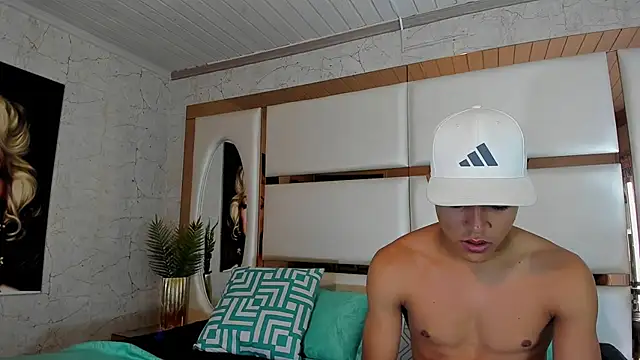 Charlot Jeremy69 online show from March 22, 10:48 pm