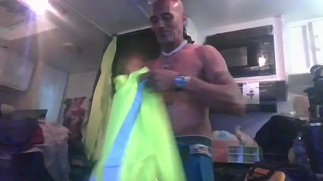 badboy2u2025 online show from November 9, 8:07 pm