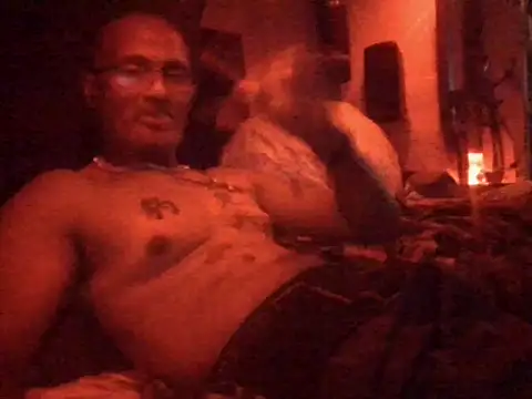 badboy2u2025 online show from April 13, 6:08 am