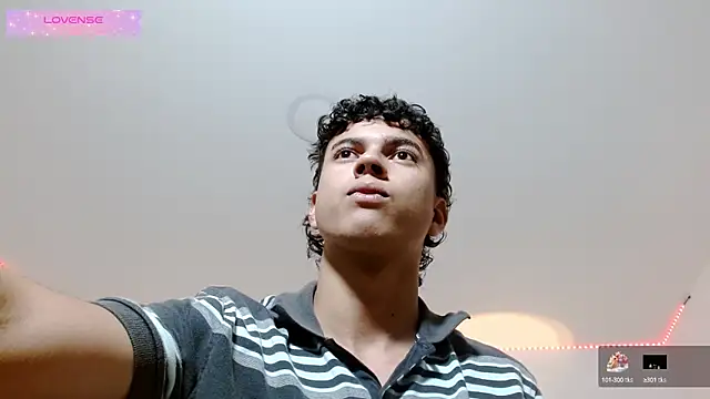 Santy Stump online show from October 13, 9:15 pm