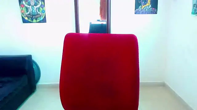 Snapshot of Aleja2530 chatting on November 9, 2:48 pm Aleja2530 online show from November 9, 2:48 pm