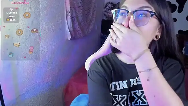 abbie jensen  online show from October 30, 2:24 am