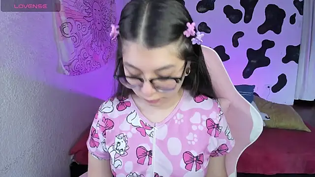 abbie jensen  online show from November 14, 9:13 pm