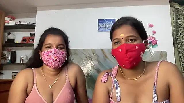 Snapshot of Tamil_india_couples_ chatting on June 20, 5:27 pm Tamil india couples online show from June 20, 5:27 pm