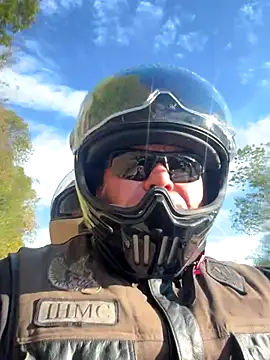 Snapshot of weready79 chatting on September 26, 9:19 pm weready79 online show from September 26, 9:19 pm