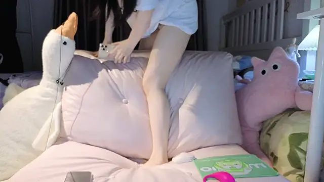 Snapshot of love-uiui chatting on October 15, 4:29 pm love-uiui online show from October 15, 4:29 pm