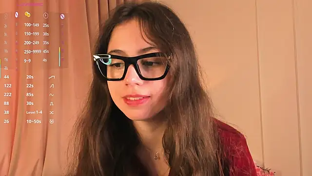 JulianaChapel online show from September 13, 8:36 am