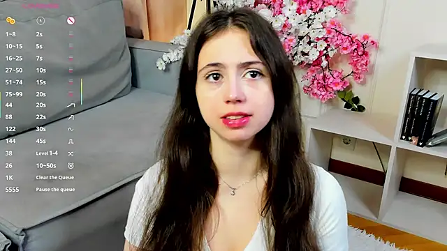 JulianaChapel online show from September 14, 8:24 am