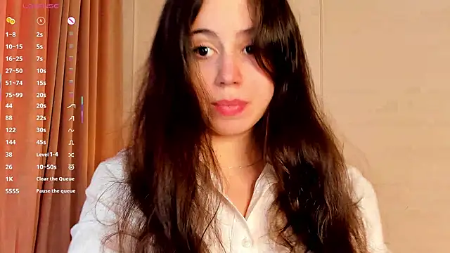 JulianaChapel online show from September 16, 8:04 am