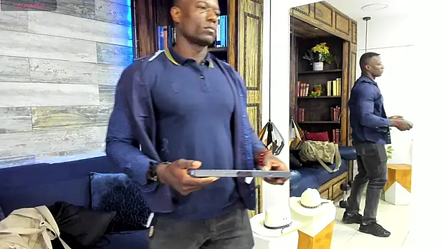 MarcusBlack  online show from April 21, 11:27 am