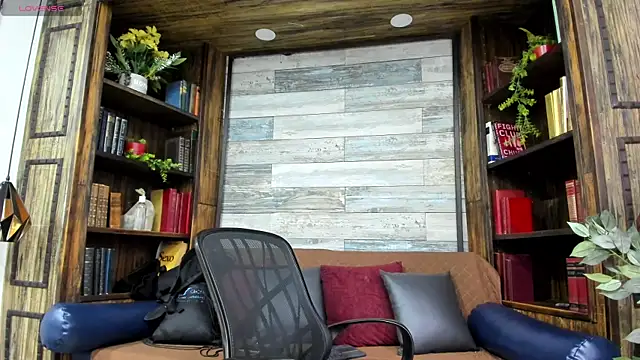 Snapshot of MarcusBlack_ chatting on July 3, 12:33 pm MarcusBlack online show from July 3, 12:33 pm