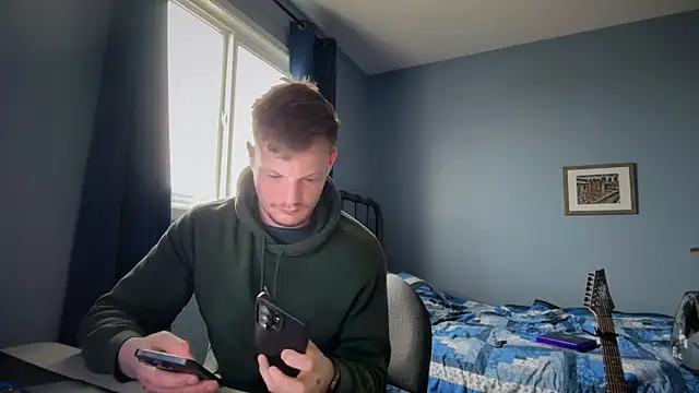 lustylyndon online show from April 15, 2:35 pm