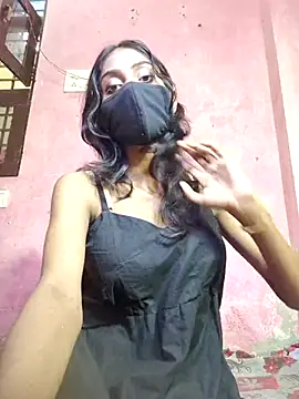 Snapshot of Riya_R24 chatting on September 10, 6:24 am Riya R24 online show from September 10, 6:24 am