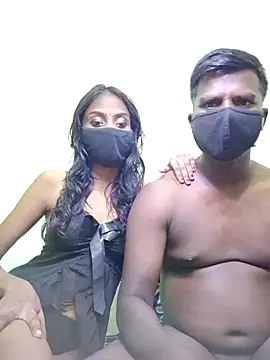 Snapshot of Riya_R24 chatting on October 12, 9:41 am Riya R24 online show from October 12, 9:41 am