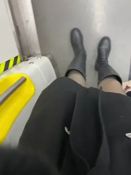 xiaoyuan01 online show from February 7, 1:31 am