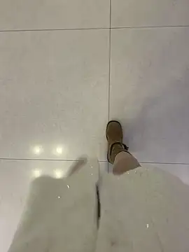 xiaoyuan01 online show from February 11, 3:33 am