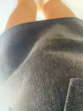 xiaoyuan01 online show from April 19, 4:12 am