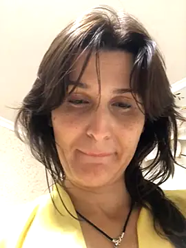 Snapshot of NikaSwan2831 chatting on October 9, 10:19 pm NikaSwan2831 online show from October 9, 10:19 pm