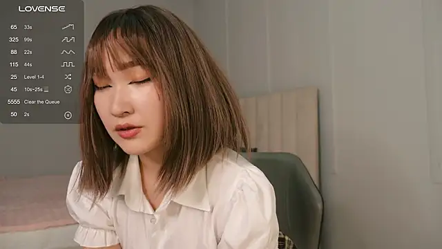 scamelia online show from September 20, 5:52 am