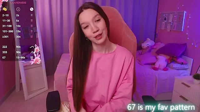 Shriya Sarann online show from April 19, 2:05 pm