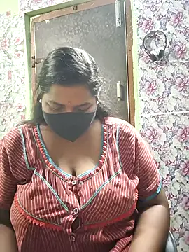 Liyaa 24 online show from April 15, 5:31 pm